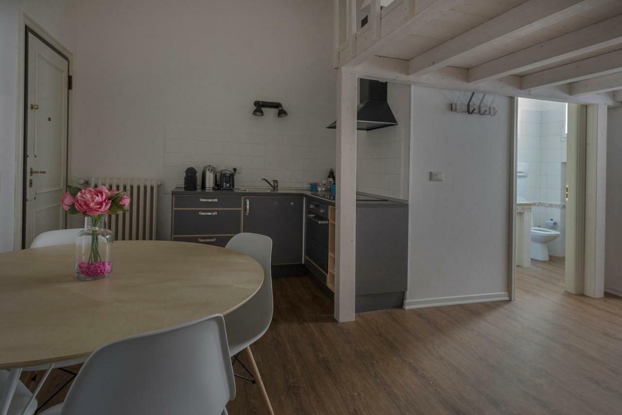 New Loft In The Heart Of Bologna 2 Apartment Exterior photo